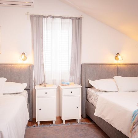 Kalina Deluxe Apartments Елса Экстерьер фото